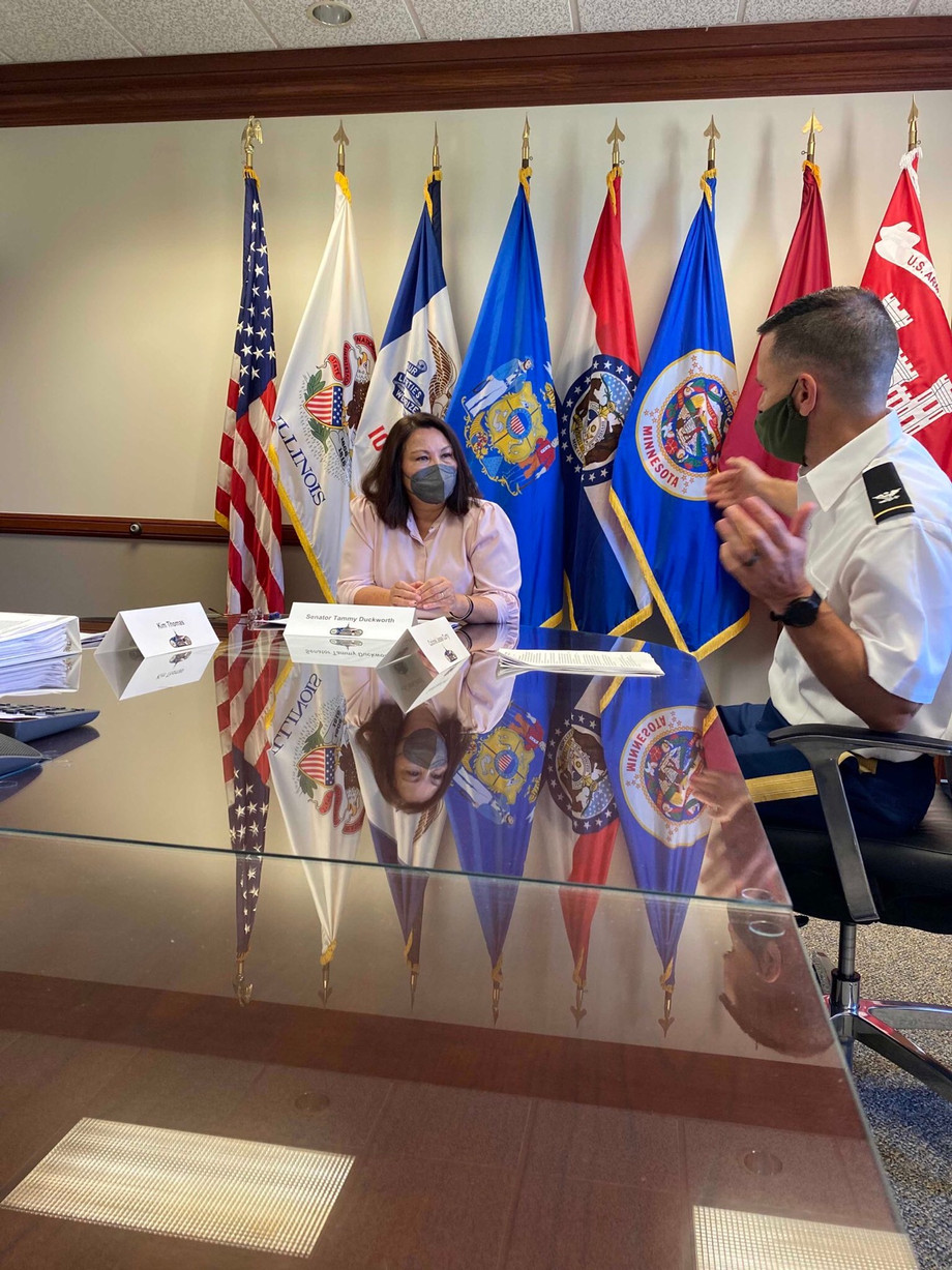 Duckworth Meets with U.S. Army Corps of Engineers Rock Island District Commander